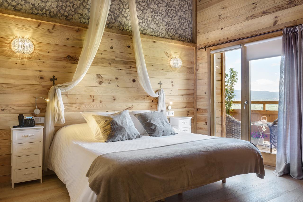 Hotel Vinas De Larrede ภายนอก รูปภาพ